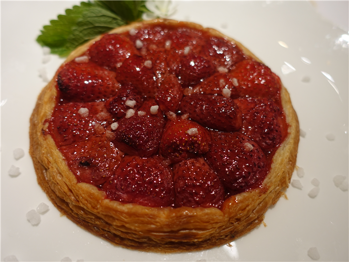 strawberry tart
